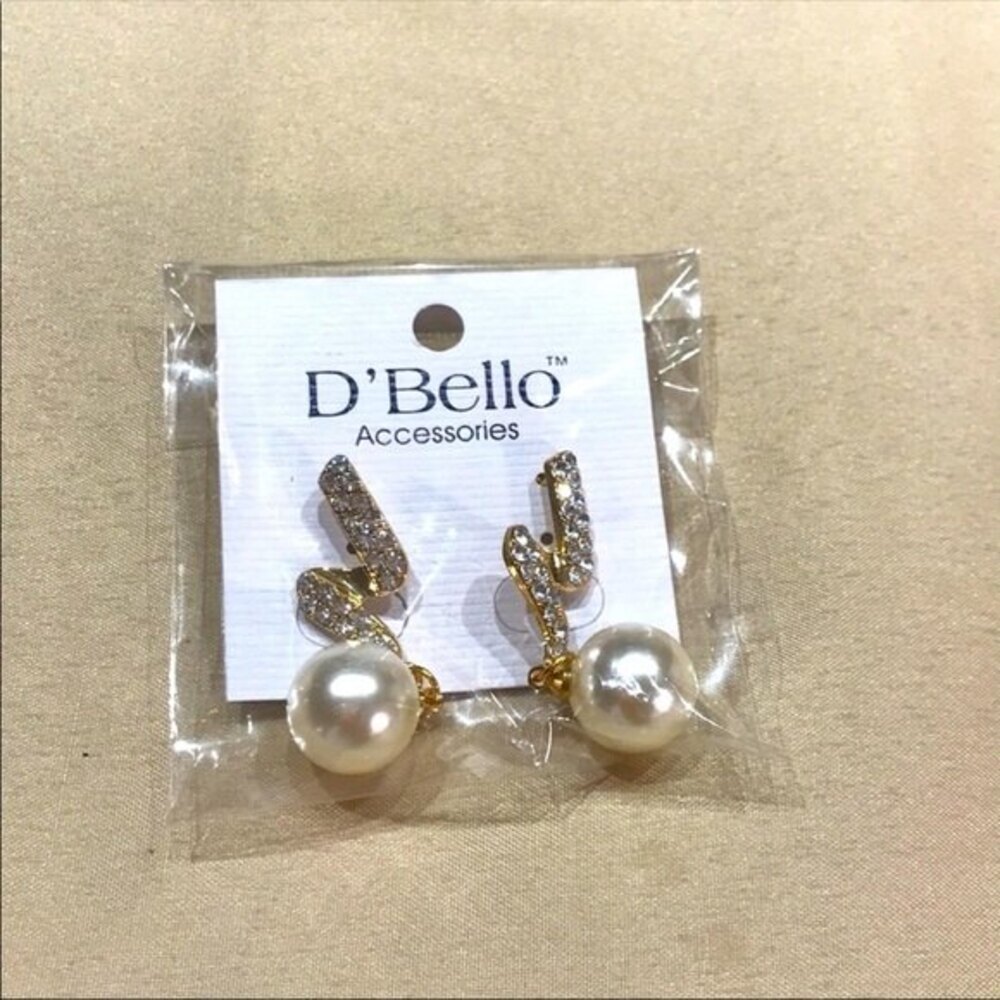 D'Bello Pearl Zig Zag Dangle Drop Earrings Gold White